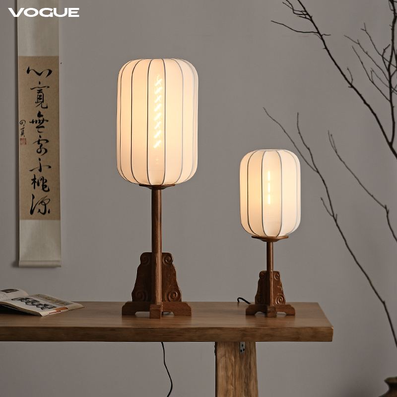 草花梨台灯（渥古 VOGUE LIGHTING 新中式宋式灯具实景图）