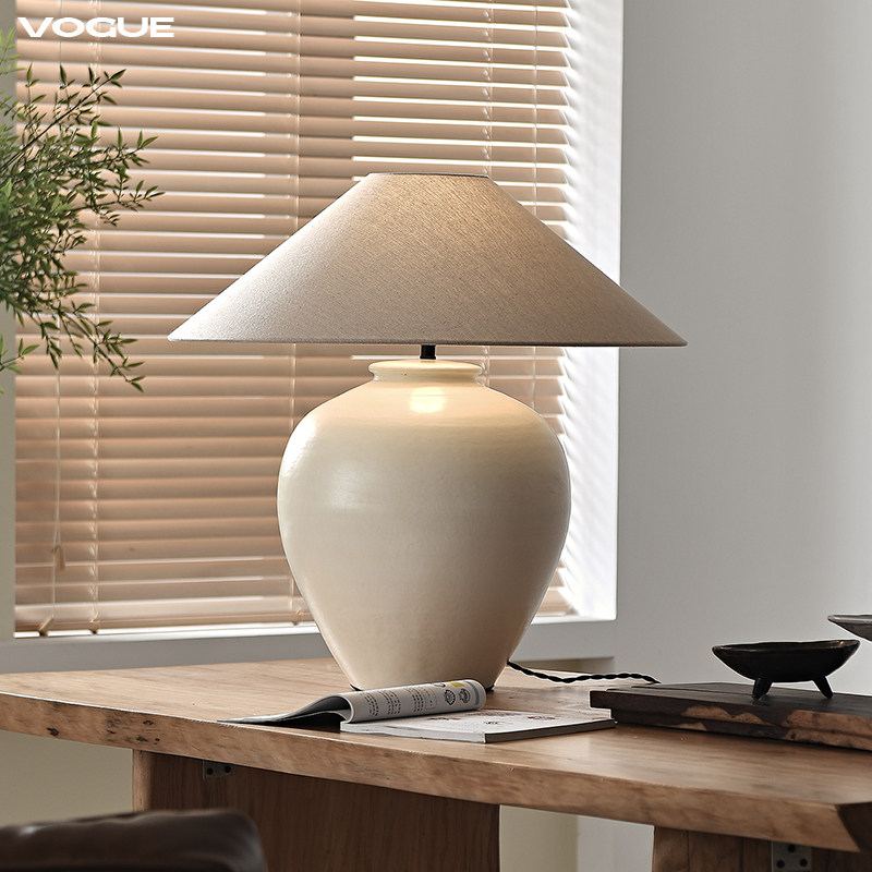 既白 产品实拍图2（渥古 VOGUE LIGHTING 新中式灯具）