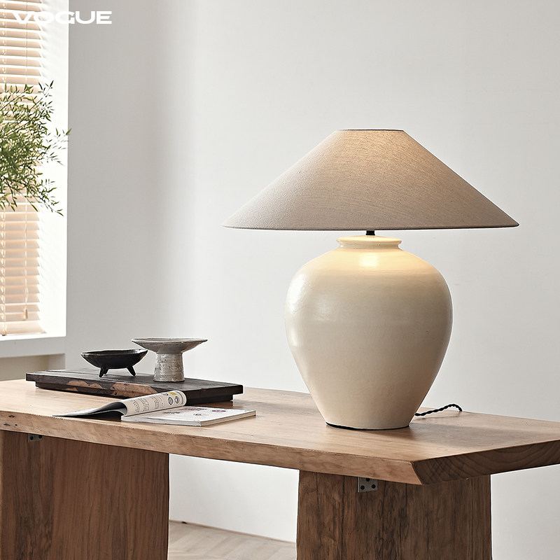 既白 产品实拍图4（渥古 VOGUE LIGHTING 新中式灯具）