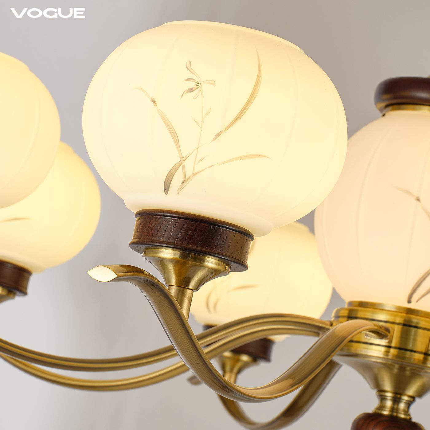 映兰 产品实拍图4（渥古 VOGUE LIGHTING 新中式灯具）